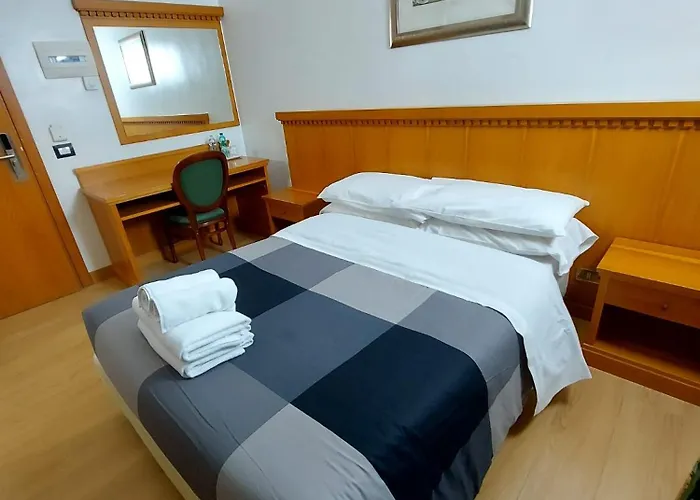 Mgh Giorgi Otel Roma